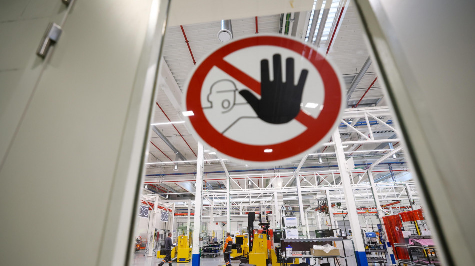  Le vendite di Volvo Cars nel terzo trimestre calano del 10,7% 