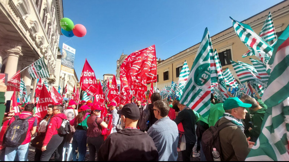  Inps, a febbraio arrivate 118.822 domande disoccupazione +3,6% 