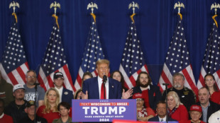 Trump souffle ses 78 bougies, avec aussi des interrogations sur son &acirc;ge