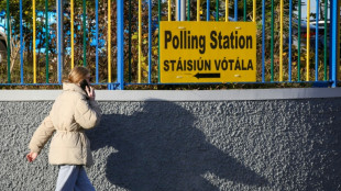En Irlande, des &eacute;lections l&eacute;gislatives serr&eacute;es, selon un sondage de sortie des urnes