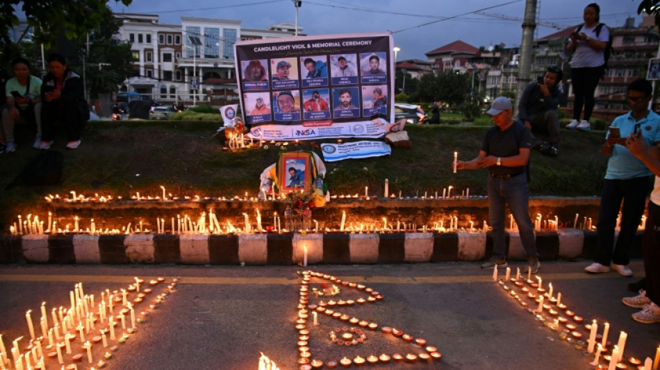  N&eacute;pal: les N&eacute;palais pleurent leurs alpinistes morts dans une avalanche au Pakistan 