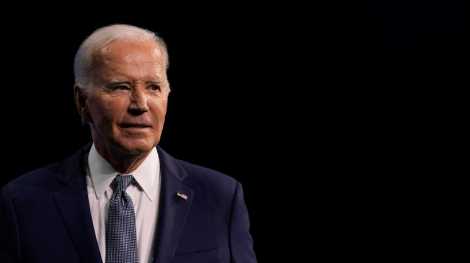 Biden dit qu'il r&eacute;&eacute;valuerait sa candidature si on lui diagnostiquait un probl&egrave;me "m&eacute;dical"