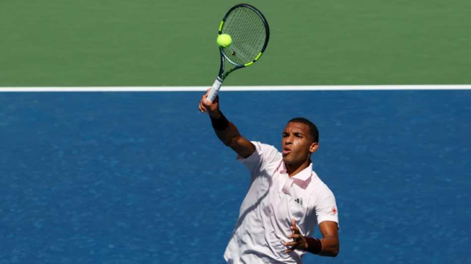  Auger-Aliassime upset by Khachanov at US Open 