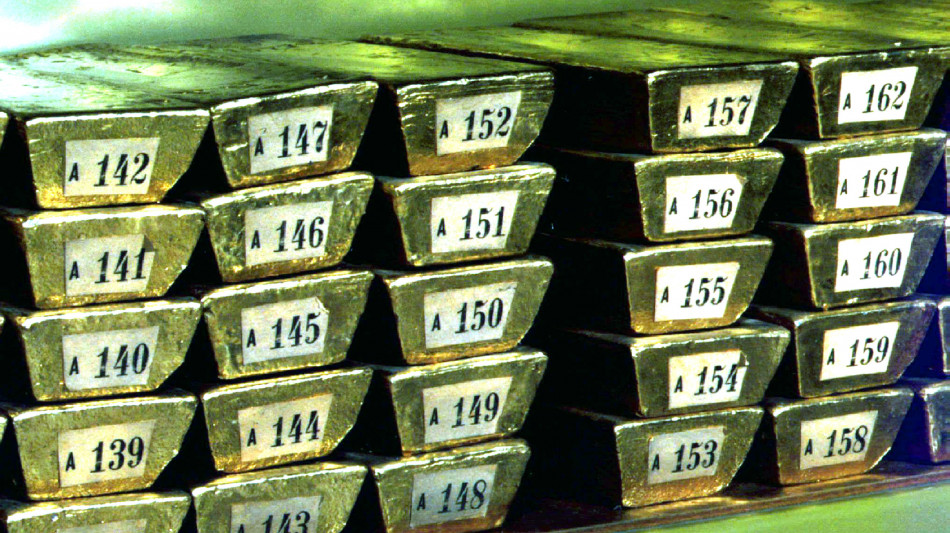 Nuovo record per l'argento a 115 dollari, l'oro a 5.090