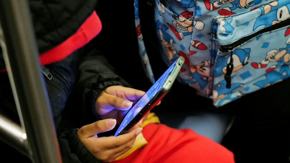  Kinderhilfswerk: Eltern interessieren sich nicht genug f&uuml;r digitale Spiele der Kinder 