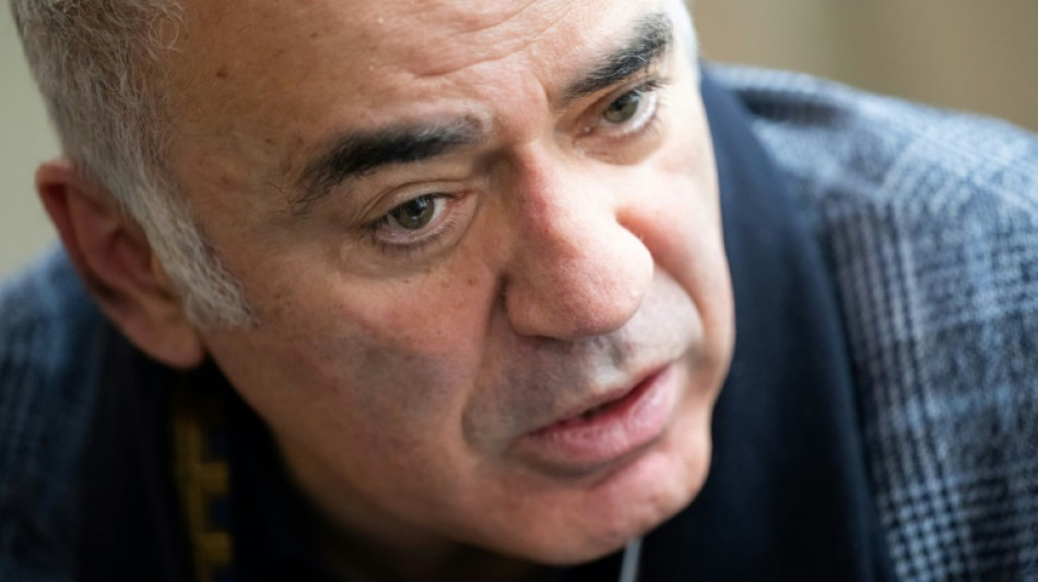 Putin "s&oacute;lo entiende de fuerza", dice el legendario ajedrecista ruso Kasparov