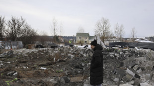 Sale a due morti e 40 feriti il bilancio dell'attacco russo a Kiev