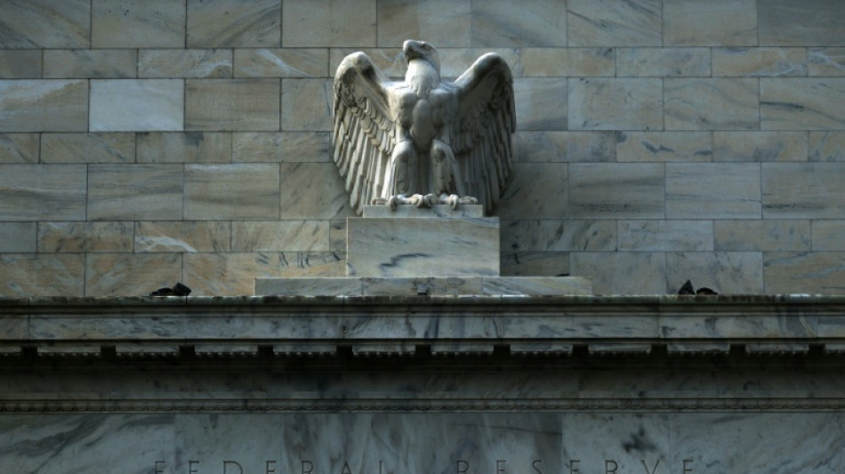  Fed mant&eacute;m taxas de juros inalteradas pela terceira reuni&atilde;o consecutiva 