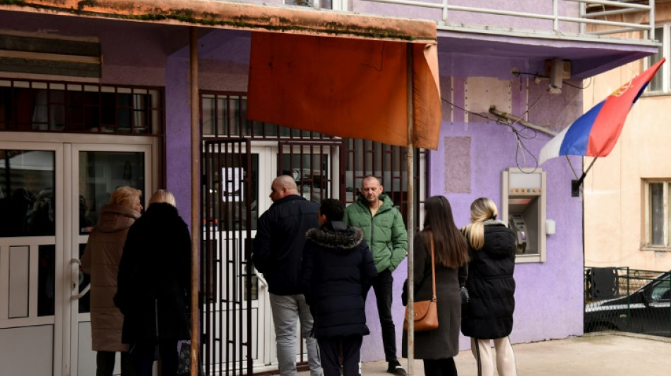 Kosovo ban on Serbian dinar risks new crisis