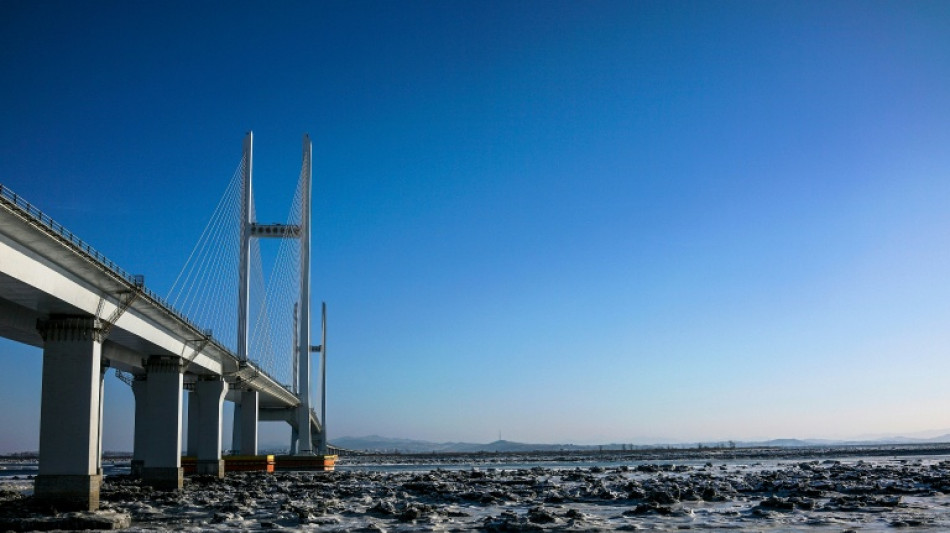  Neue Grenzbr&uuml;cke zwischen China und Nordkorea er&ouml;ffnet 