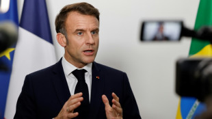 Le pr&eacute;sident Macron accuse les Ha&iuml;tiens qui ont limog&eacute; leur Premier ministre d'&ecirc;tre "compl&egrave;tement cons"