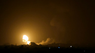 Raids isra&eacute;liens &agrave; Gaza apr&egrave;s un tir de roquette, r&eacute;union &agrave; l'ONU