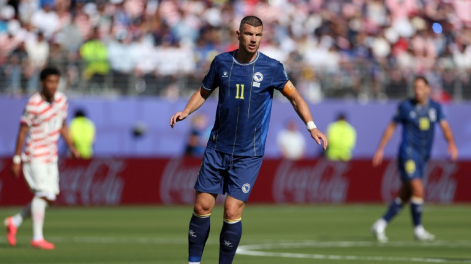  Bosnia captain Dzeko to retire from international football 