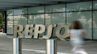 Los beneficios de Repsol caen ante la bajada de los precios del petr&oacute;leo