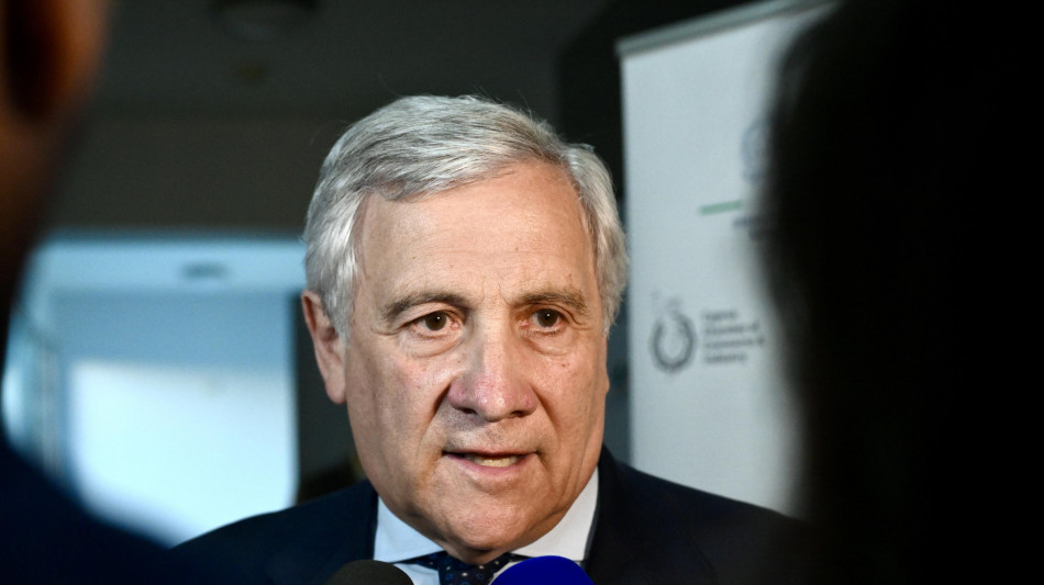 Tajani, favorevoli all'Ucraina nell'Ue, ma la priorit&agrave; sono i Balcani