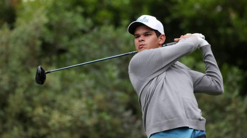 Mexican amateur Morales grabs early US Open lead