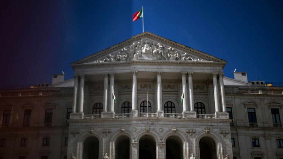 Les Portugais rappel&eacute;s aux urnes, la droite au pouvoir favorite