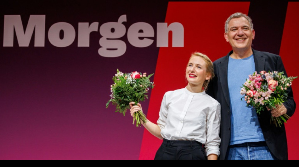 Linken-Chef van Aken fordert "kein Fu&szlig;breit den Faschisten"