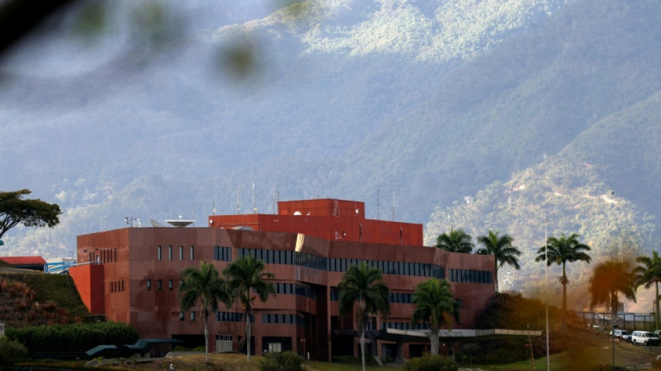  La Embajada de EEUU en Venezuela reanuda operaciones tras siete a&ntilde;os 