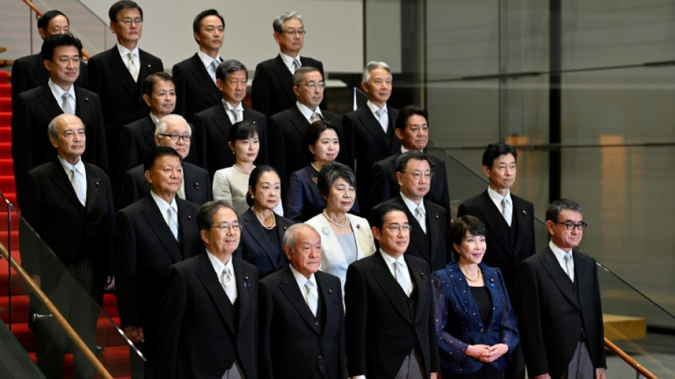 Jap&oacute;n remodela su gobierno y apuesta por m&aacute;s mujeres