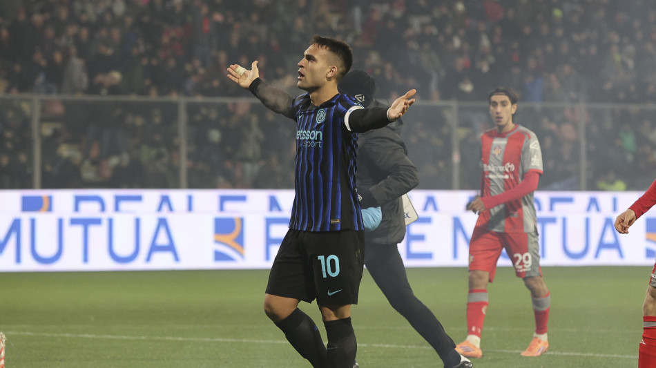  L'Inter vince 2-0 in casa della Cremonese ed allunga a +8 sul Milan 