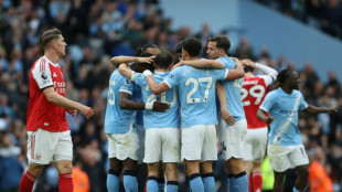 History haunts Arsenal as Man City take control of title race