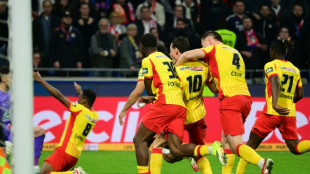 Lens beat Lyon on penalties to reach French Cup semis