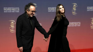 Tim Burton e Monica Bellucci anunciam separa&ccedil;&atilde;o