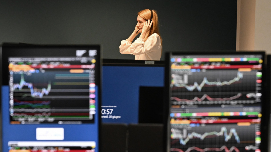 Borsa: Milano a nuovi massimi con Avio e Nexi, scivola Eni