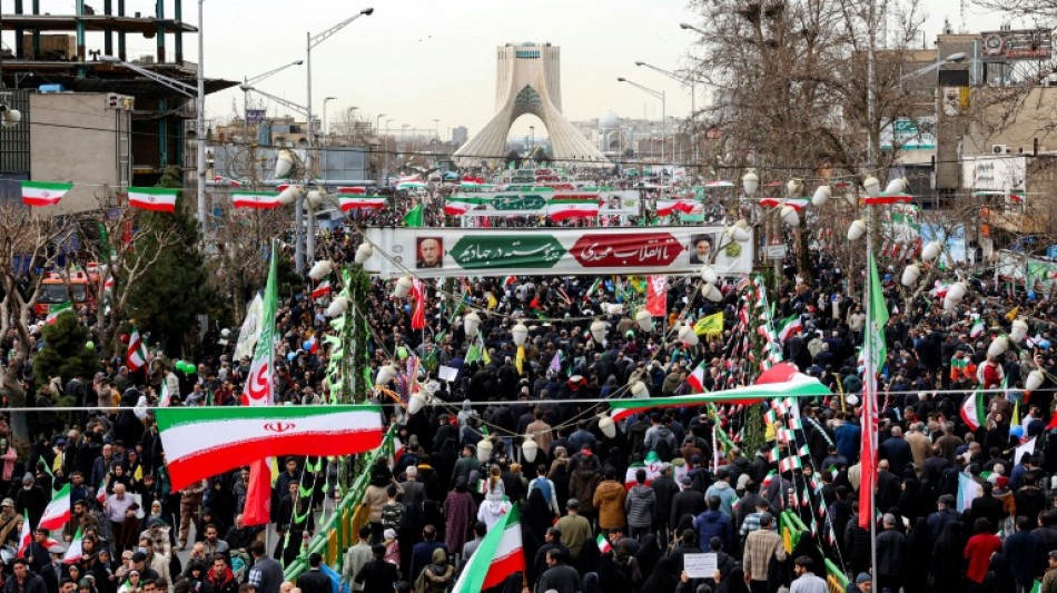 Le pouvoir iranien, sous pression am&eacute;ricaine, c&eacute;l&egrave;bre l'anniversaire de la R&eacute;volution islamique 