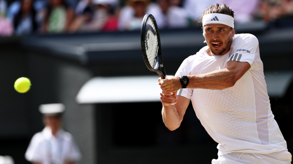  Wimbledon: Zverev batte Fery e vola in finale 