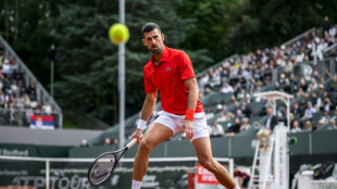 Djokovic &eacute; eliminado nas semis em Genebra, &agrave;s v&eacute;speras de Roland Garros