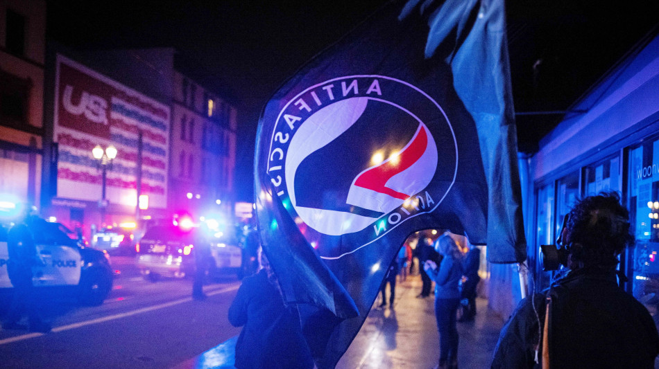 Usa, Trump designa Antifa come organizzazione terroristica