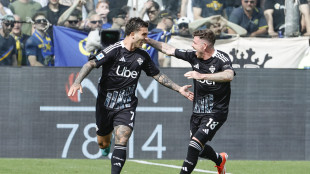 Il Parma sconfitto in casa, colpo Como che vince 1-0