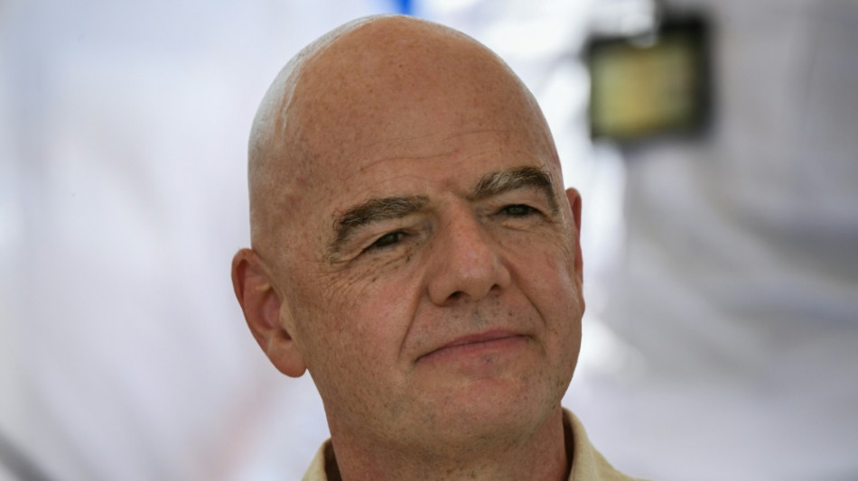 "Genug ist genug": Fr&uuml;here Fu&szlig;ballstars kritisieren Infantino