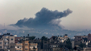 Israel contin&uacute;a bombardeando Gaza al margen de conversaciones para lograr una tregua