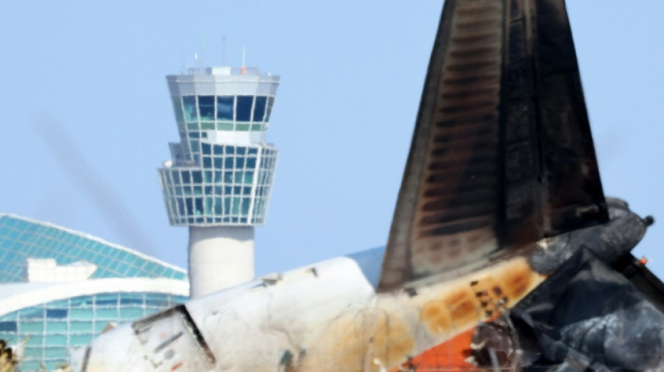Nach Flugzeugungl&uuml;ck in S&uuml;dkorea: Ermittler nehmen Fluglinie Jeju Air ins Visier