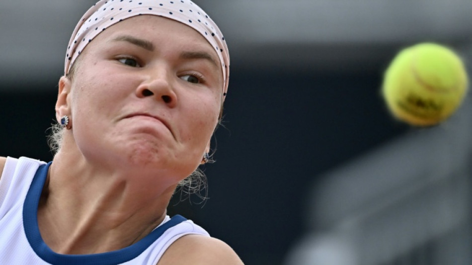  "Secuestran ni&ntilde;os": La ucraniana Oliynykova reprocha a la rusa Shnaider jugar un torneo de Gazprom 