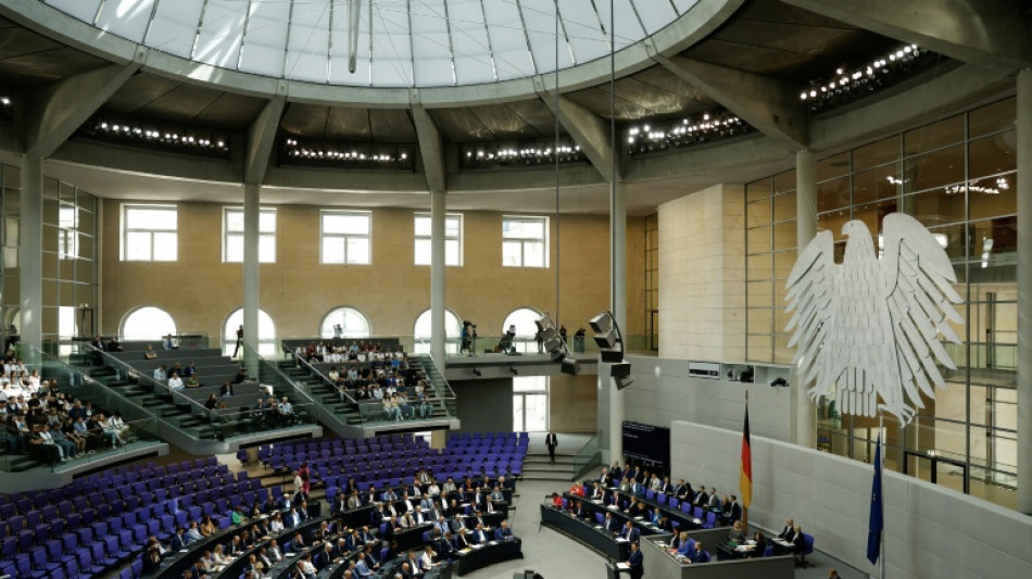 Bundestagspr&auml;sidentin Kl&ouml;ckner fordert besseren Schutz des Parlaments