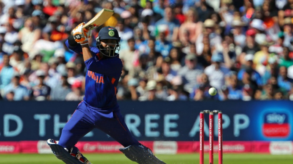 England debutant Gleeson strikes before Jadeja revives India