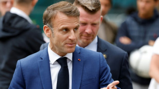 L&eacute;gislatives: Macron dos au mur apr&egrave;s la d&eacute;faite du premier tour