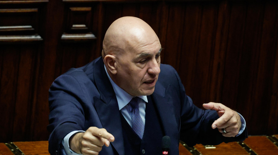 Crosetto, 'Usa hanno agito fuori dal diritto internazionale'