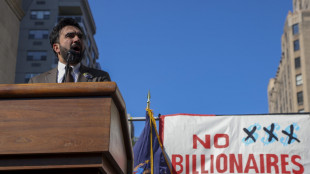 I leader di New York varano la tassa sui pied-a-terre milionari