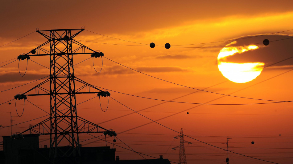 La domanda di energia elettrica in Ue salir&agrave; del 2% l'anno