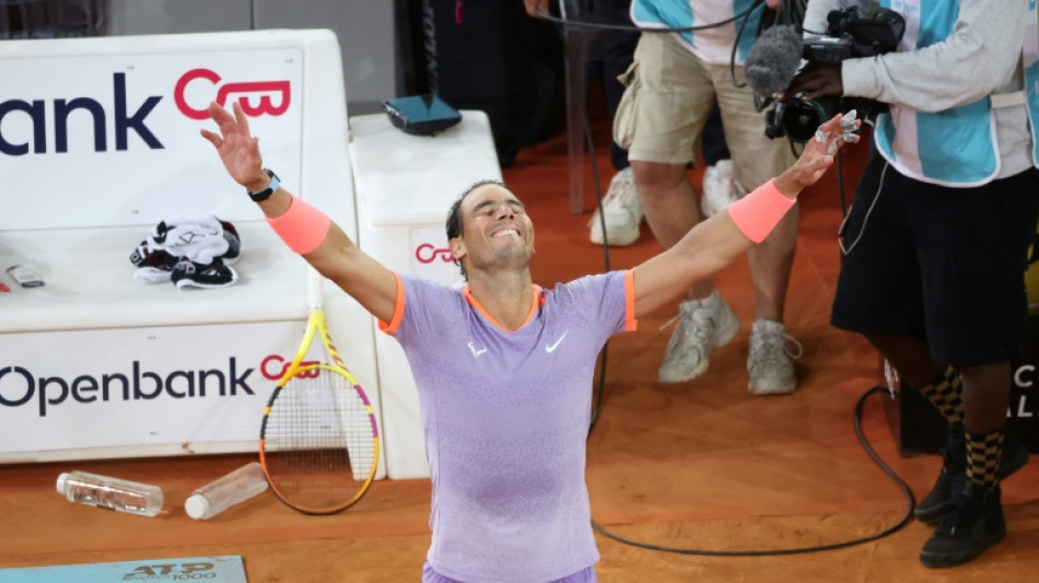 Nadal se vinga de De Mi&ntilde;aur e avan&ccedil;a &agrave; 3&ordf; rodada do Masters 1000 de Madri