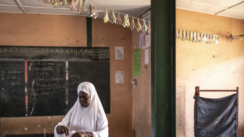  B&uuml;rger im westafrikanischen Benin w&auml;hlen neuen Pr&auml;sidenten 