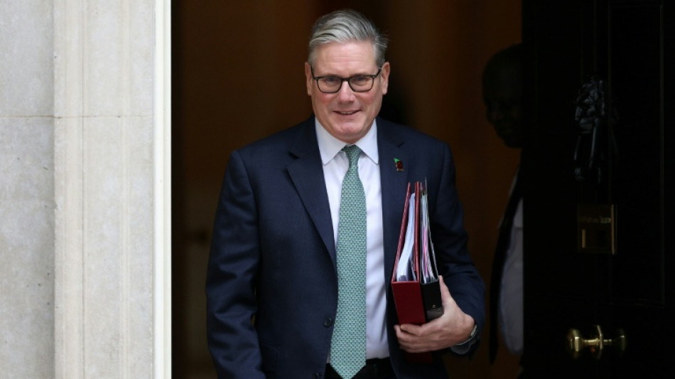 Starmer promete 'defender uma BBC forte e independente' ante poss&iacute;vel processo de Trump