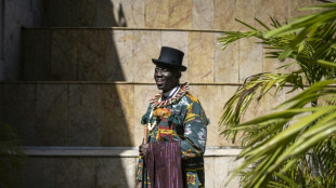 Monarca de reino na Nig&eacute;ria enfrenta Shell na Justi&ccedil;a