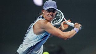 Swiatek avan&ccedil;a &agrave;s quartas do WTA 1000 de Doha; Andreeva &eacute; eliminada