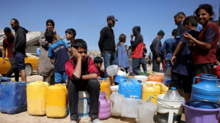 La population de Gaza attend d&eacute;sesp&eacute;r&eacute;ment la distribution d'aide humanitaire